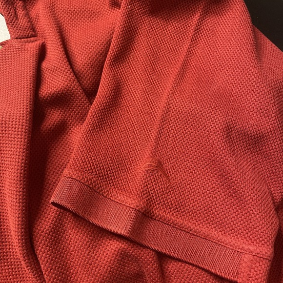 Tommy Bahama Dark Red Waffle Knit Cotton Silk Blend Golf Polo Shirt Size L - Picture 7 of 10